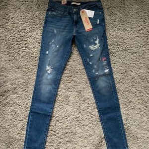 Levi Strauss 711 Skinny Jeans